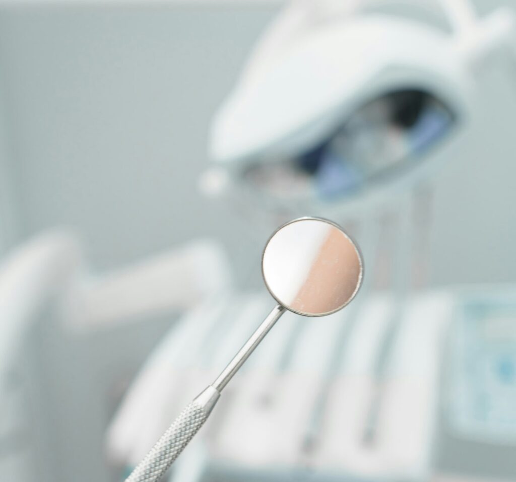 Smile Clinique Invisalign Image04 Min