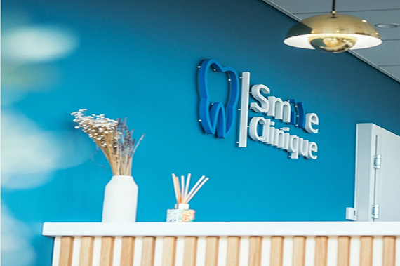 Smile Clinique Dentaire Contact Image